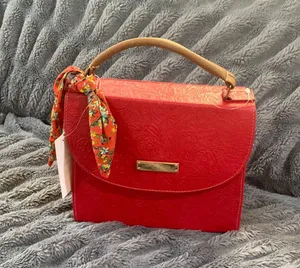 Bag red thumbnail 1