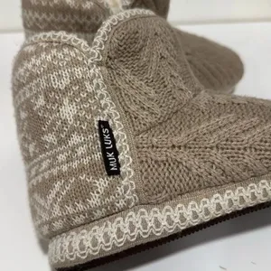 Muk Luks Women's Leigh Slippers EUC Size 7 thumbnail 2