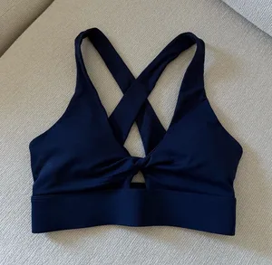 Fabletics Sports Bra thumbnail 1