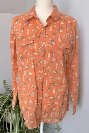 Wrangler Women’s Western Casual Shirt w/ Pearl‎ Snaps Peach Aztec Print Medium thumbnail 1