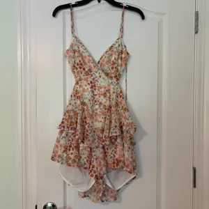 Sky to Moon Floral Tie Back Romper thumbnail 2
