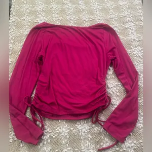 Modern Pink Top with Ruched Detail, Size XL By Chocolate thumbnail 3
