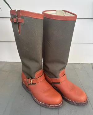 Chippewa Women’s Brown Leather Snake Boots Size 8 thumbnail 1