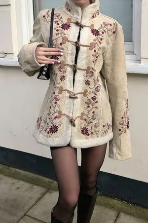 St. John’s Bay VINTAGE Embroidered Genuine Suede Sherpa Penny Lane Jacket Large thumbnail 1