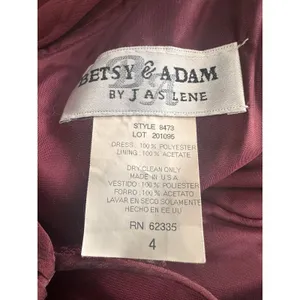Betsy & Adam burgundy maxi dress‎ size 4 thumbnail 9