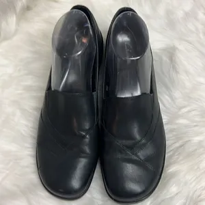 Clarks Blackberry Slip-On Leather Loafer Mules Slide Size 9.5‎ Bin 25 thumbnail 2