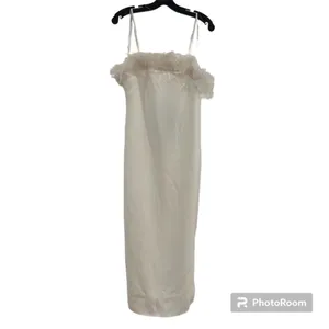 Elliatt | Harley‎ Dress In Ivory With Feathers Size XS thumbnail 8