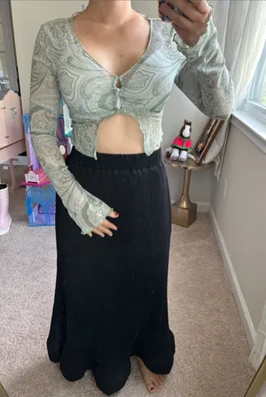 Paisley cropped top. S Green thumbnail 1
