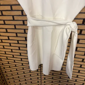 Alice + Olivia Virgil‎ White Dress Size 0 thumbnail 6
