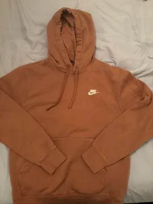 Brown nike hoodie  thumbnail 1