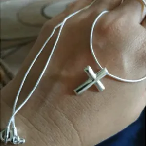 925 Sterling Silver Cross‎ Pendant Necklace, 16-18” thumbnail 9