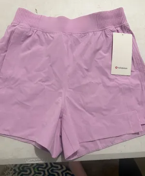 Lululemon Shorts thumbnail 1