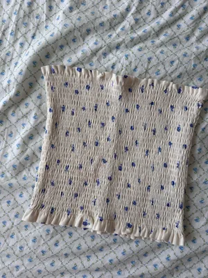 Forever 21 strapless top  thumbnail 2