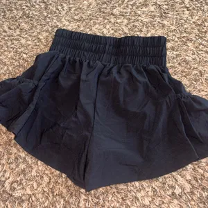 Black Shorts thumbnail 2