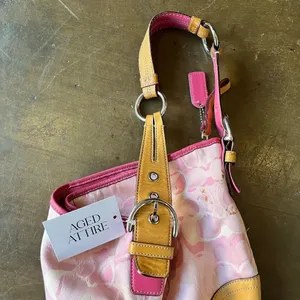 Vintage Coach Y2K Hobo Pink Optic Signature Large Soho Shoulder Bag 1851 From JP thumbnail 12