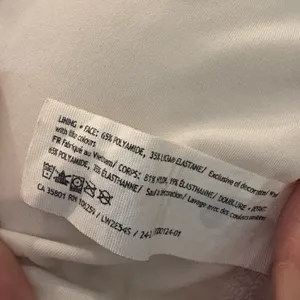 Lululemon White Longline Racerback Sports Bra Built-In Cups XXS/XS thumbnail 3
