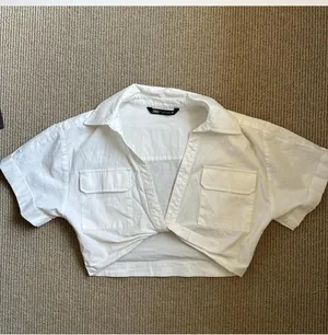 Crop Top thumbnail 4