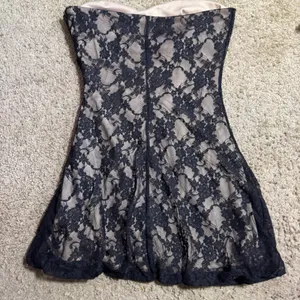 Twenty One Black‎ Floral Lace Strapless Sweetheart Mini Dress Nude Lining Small thumbnail 5