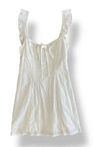 White Fox White Summer Crush Mini Dress Size Small Ruffled‎ Frill Sleeve thumbnail 1