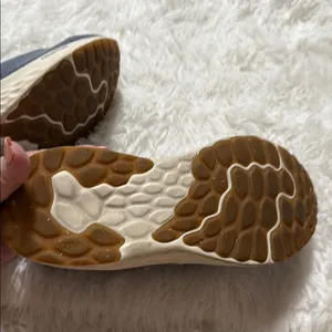New New Balance Fresh Foam Gray Athletic Sneakers thumbnail 9