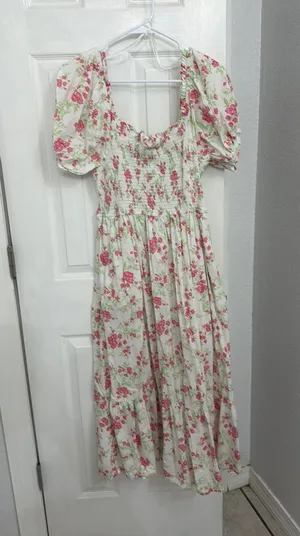 Spring dress thumbnail 1