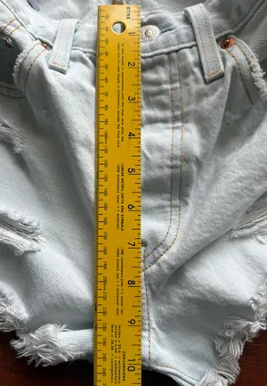 Levi’s 501 Shorts thumbnail 9