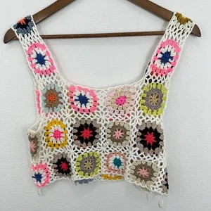 Le Lis Size Small Crochet Crop Top Colorful Granny‎ Square Knit Vest Festival thumbnail 2