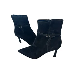 NEW Layan Bootie Black Suede Bücke SZ-10 y2k Preppy thumbnail 2