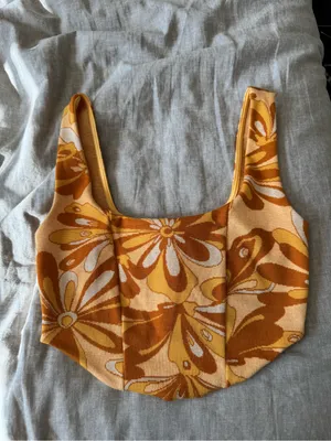 NWT Zara Butter Yellow Cropped Corset Top thumbnail 2