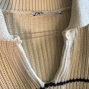 Zara Knit Rugby Sweater Womens Medium Cream Black Striped Collared Cotton Preppy thumbnail 9