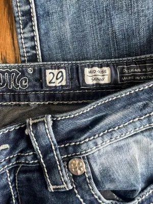 Miss Me Jeans thumbnail 3