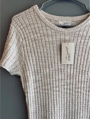 Cream Bodycon Sweater Dress Medium Minimalist Fall/Winter thumbnail 2