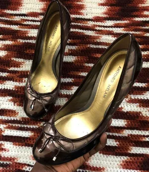 Antonio Melani Y2K Brown Whimsygoth schoolgirl patent genuine leather kitten 3” heels pumps thumbnail 1