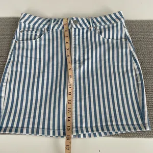 Garage Blue and White Striped Stretch Denim Mini Skirt Size Medium thumbnail 6