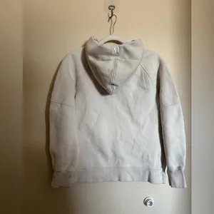 Lululemon Scuba Oversized Side-Slit Hoodie Size XS/S‎ in BONE Cream thumbnail 7