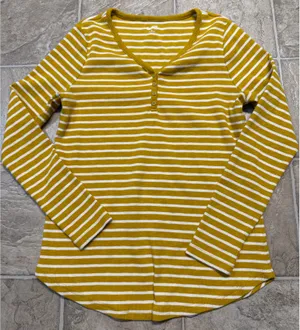 Duluth Trading Co Women’s Maker’s Studio Cotton Ribbed Slub Henley thumbnail 1
