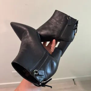 Stuart Weitzman Gardiner Black Lambskin Leather Tie Back Block Heel‎ Booties 7B thumbnail 6
