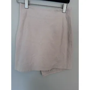 Showpo Kiandra Wrap Mini Skirt Womens Sz 4 Beige Knot Detail Side Zip Lined NWT thumbnail 7