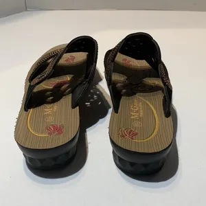 M G Slide Sandals with Rhinestones. Size 8 1/2. thumbnail 4
