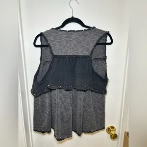 NWT POL top thumbnail 6