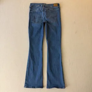 American Eagle Kick Boot Next Level Stretch Jeans Womens 4 Short Blue thumbnail 2