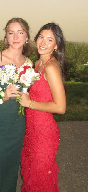 Oh Polly Prom Dress thumbnail 1