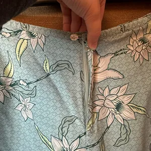Tommy Bahama Womens 10 100% Silk Shell Hawaiian Tropical Floral Print Pants thumbnail 4