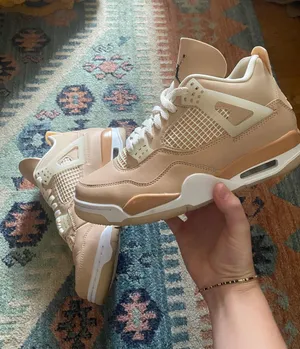 Nike Jordan 4 Shimmer thumbnail 1