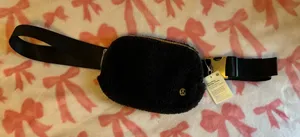Lululemon Belt Bag thumbnail 1