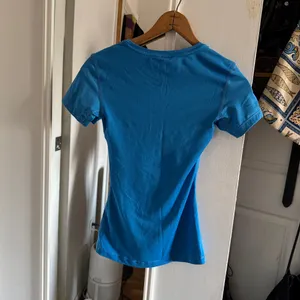 Nike Pro Blue Dri-Fit Compression Short Sleeve Top thumbnail 3