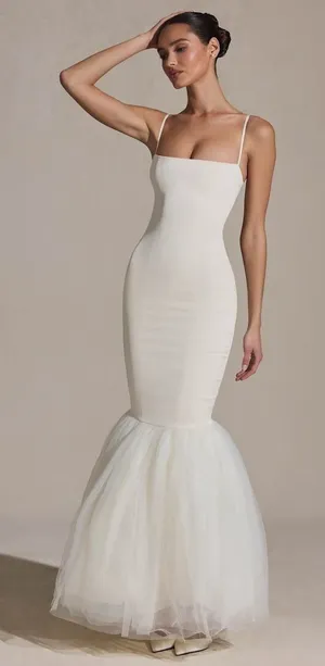 Oh Polly‎ Adelpha Tulle Hem Fishtail Gown Ivory Size 6 NWT thumbnail 1