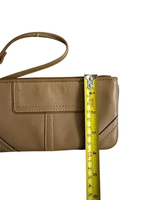 COACH Vintage Tan Beige Leather Wristlet Clutch thumbnail 2