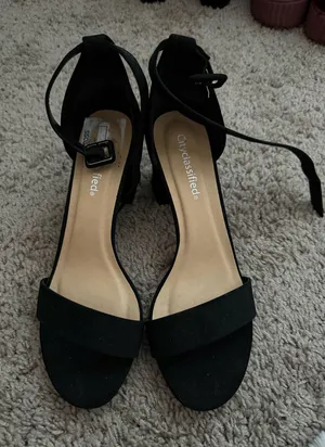 Block Heels Black Size 8.5 thumbnail 1