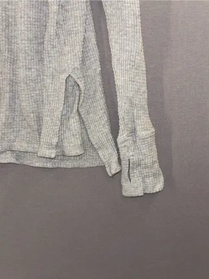Offline by aerie Women's Light Gray Waffle Henley Long-Sleeve Top XS thumbnail 2